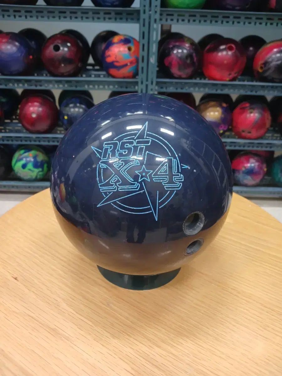 ボーリングボール 복원완 15p トゥーフィンガー RST X-4