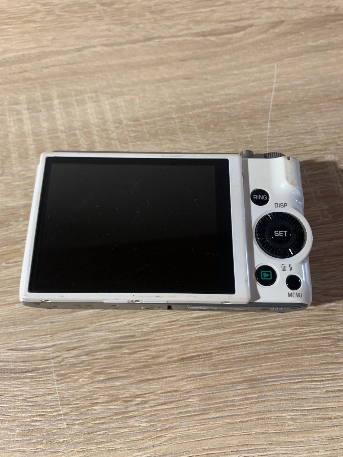 6231 Casio EXILIM EX-ZR1100 ホワイト デジカメ - メルカリ