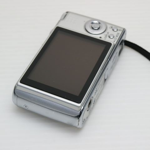 超美品 DMC-FX01 シルキーシルバー Amazon | パナソニック 6メガ/広角28mm LUMIX DMC-FX01-S(シルバー