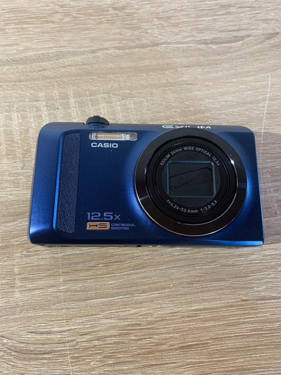 CASIO デジタルカメラ EXILIM EX-ZR200 ブルー EX-ZR200BE(中古品)