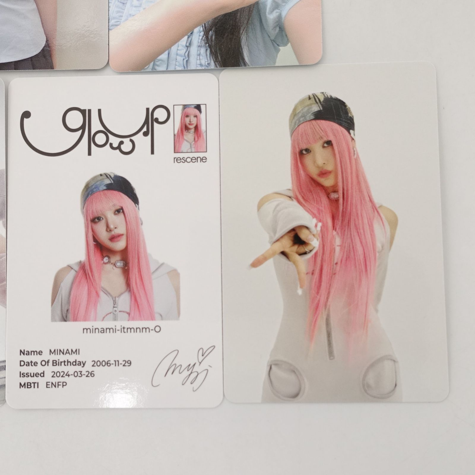 RESCENE ミナミ Glow Up 封入 トレカ フォト カード MINAMI リセンヌ