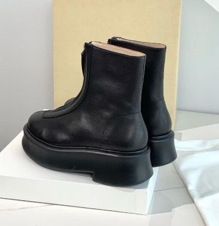 THE ROW 黒 レザー 厚底5CM ジッパーブーツ 22.5CM - メルカリ