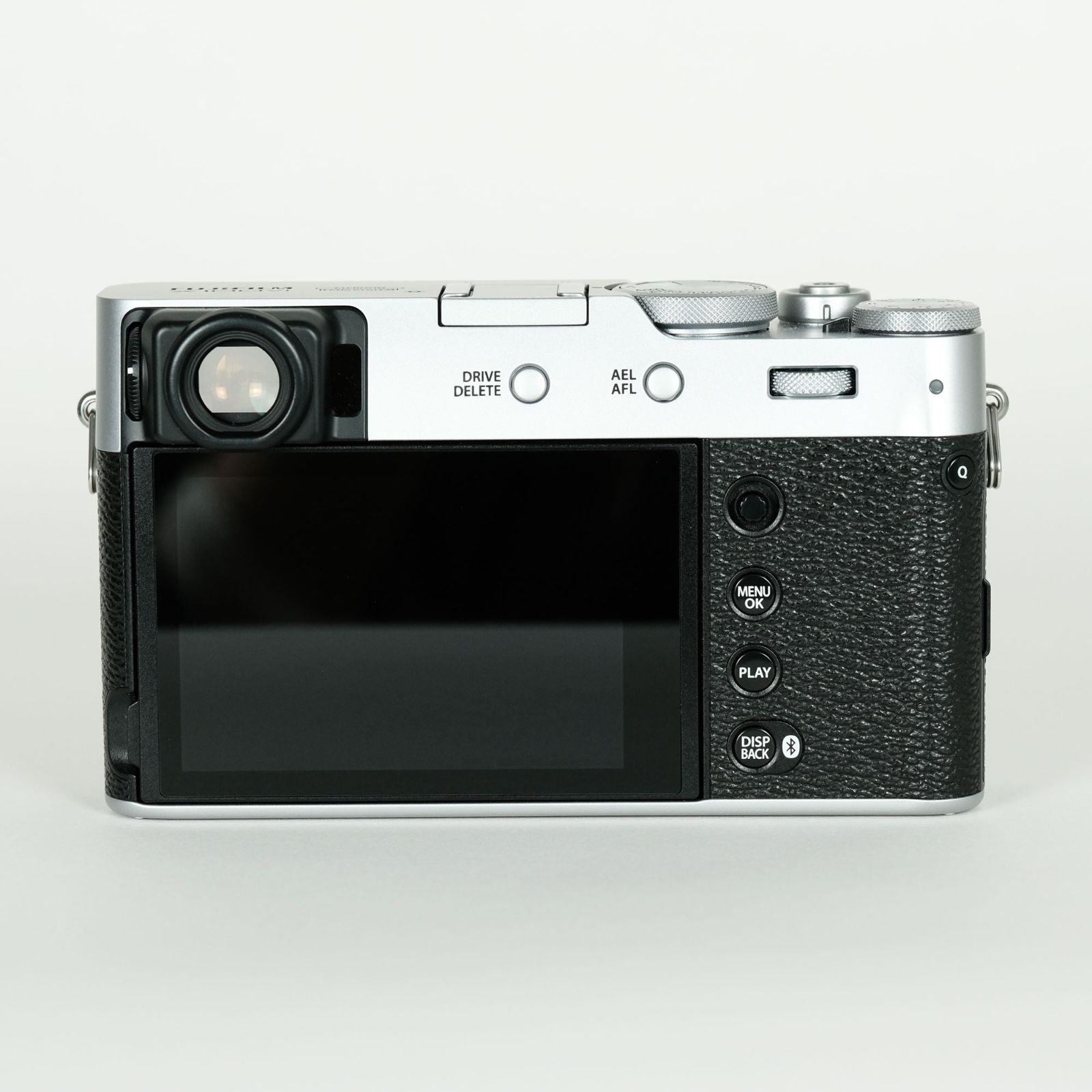 美品 | シャッター数2,200回] FUJIFILM X100VI [シルバー