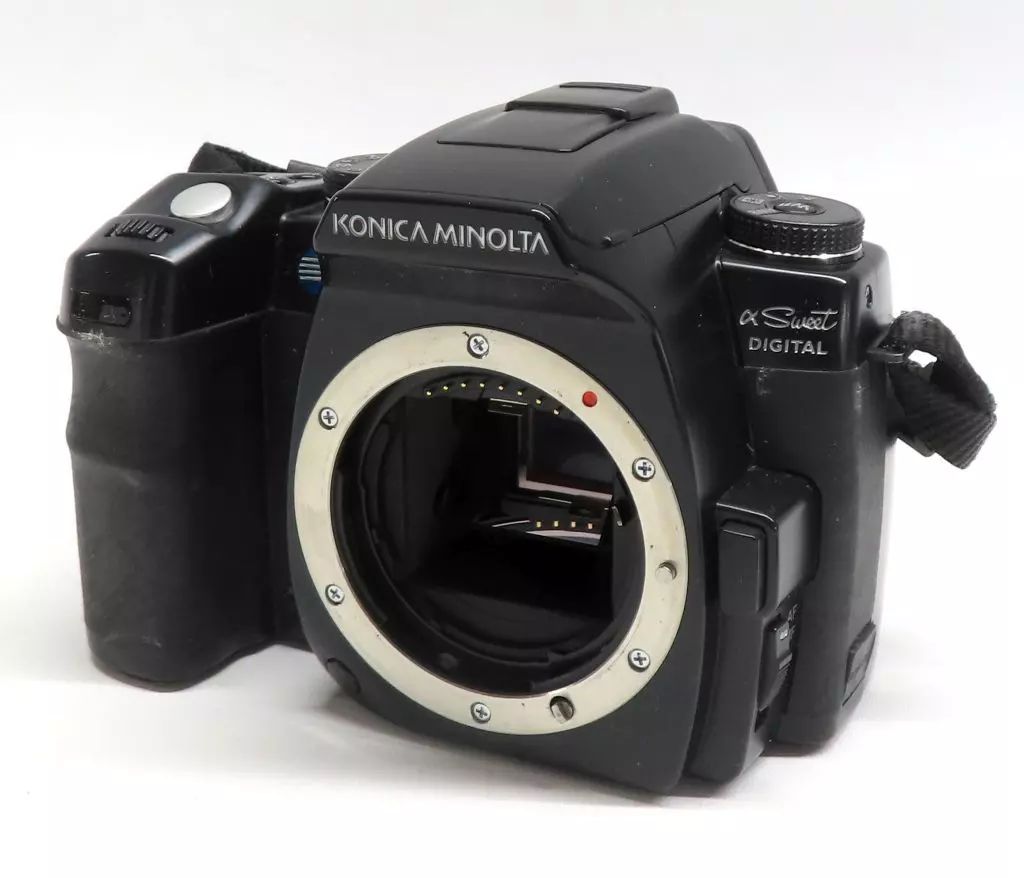 中古】カメラ コニカミノルタ αSweet DIGITAL (ホディ単体) 610万画素