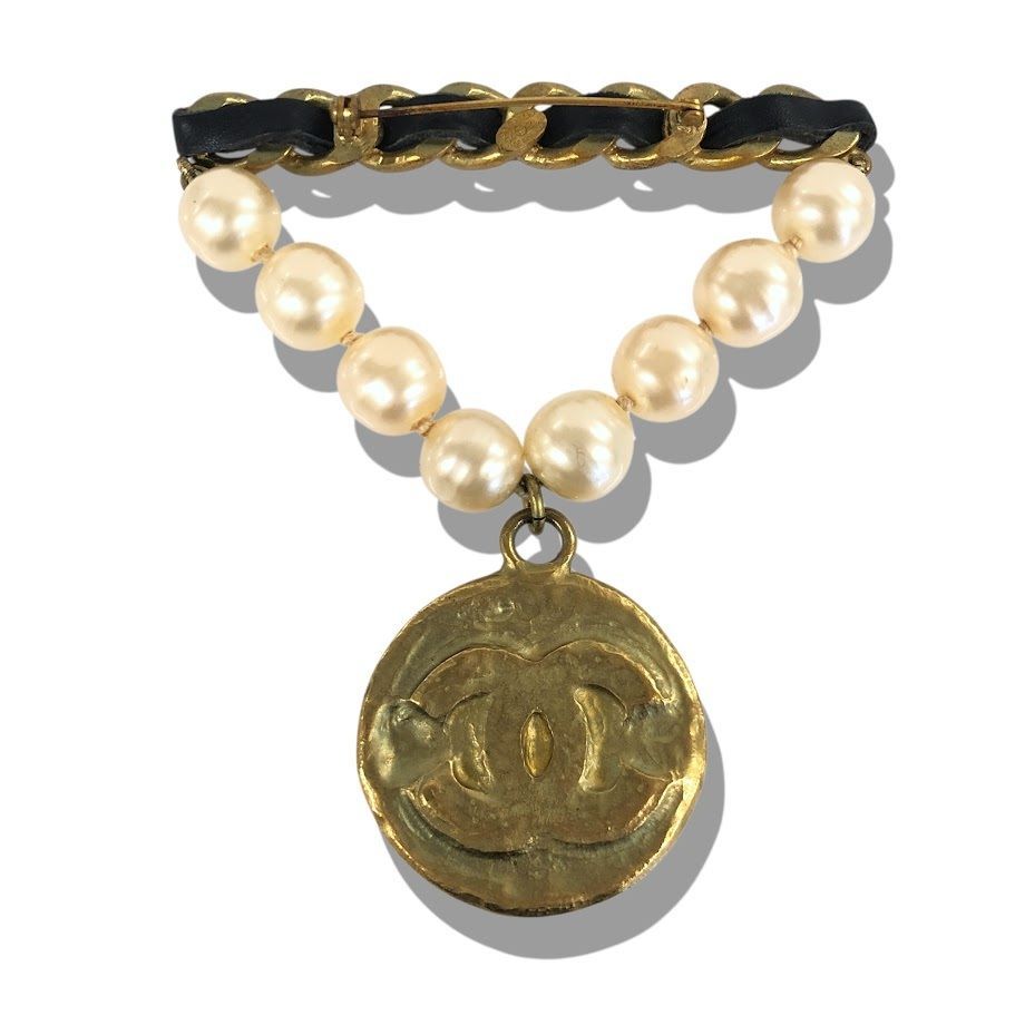 CHANEL シャネル 94P ブローチ ココマーク フェイクパール ゴールド