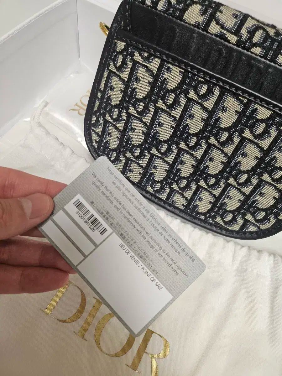 ディオールボビーバッグ