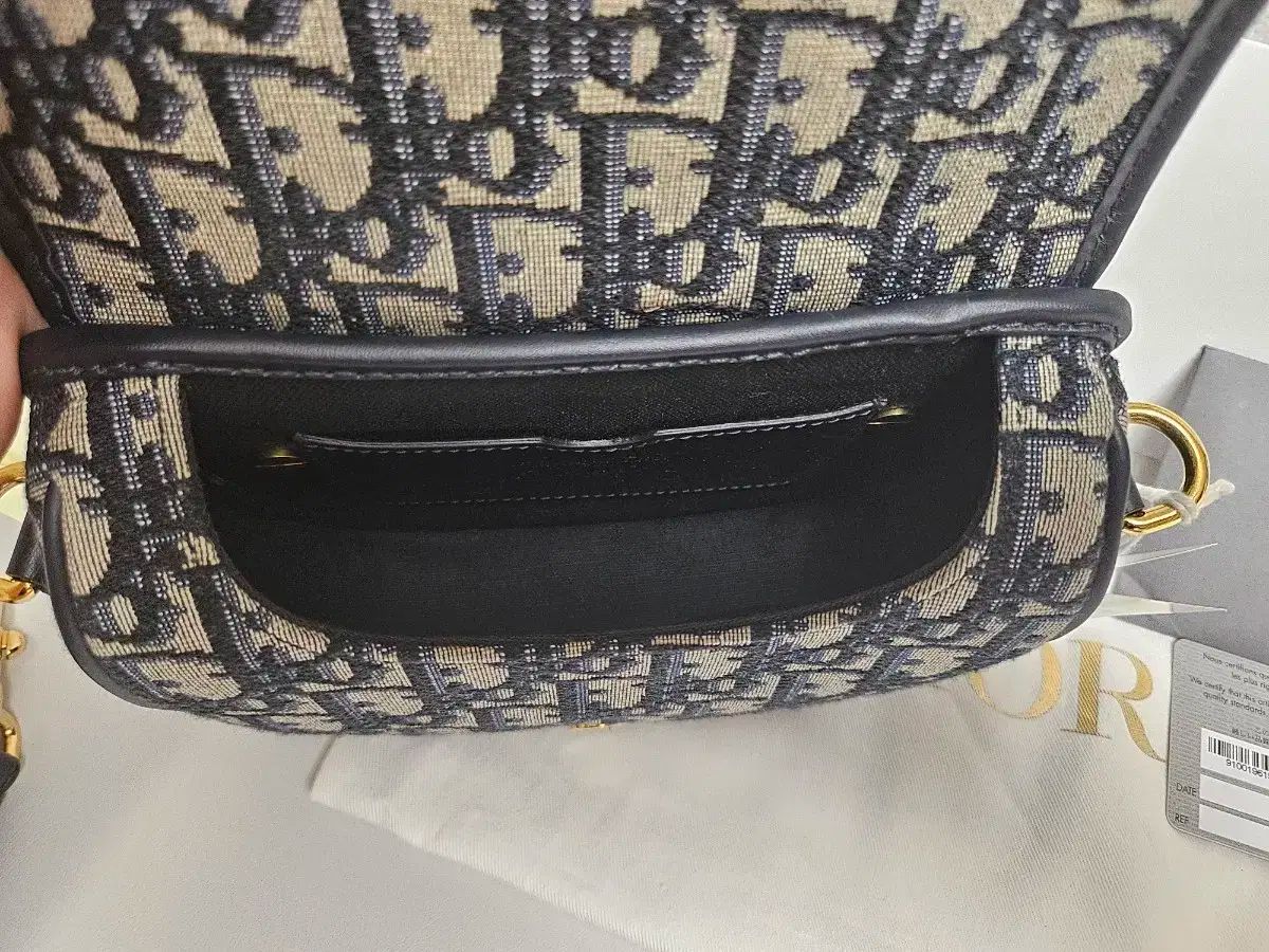 ディオールボビーバッグ