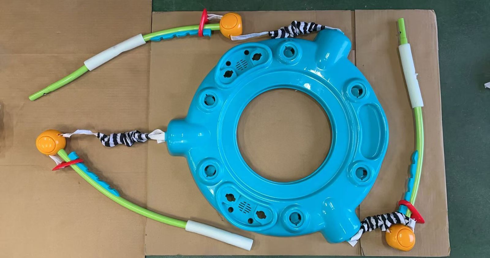 キッズツージャパン ベビーアインシュタイン キュリオシティコーブ アクティビティジャンパー 4417807