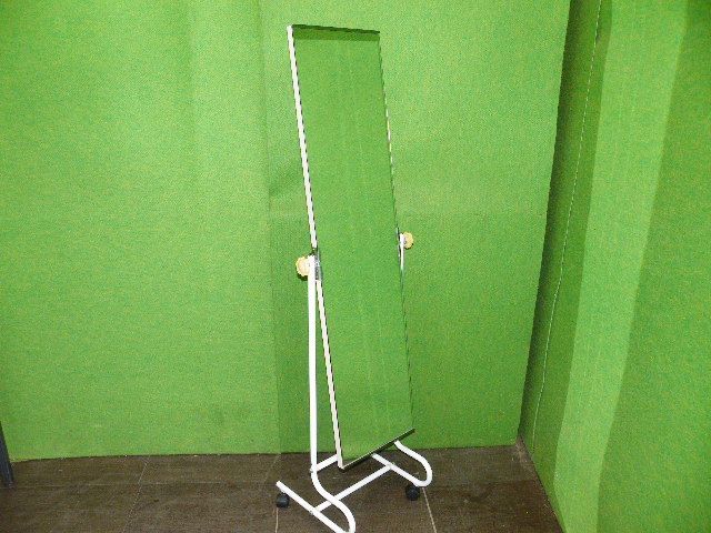 白フレームのスタンドミラー キャスター付き 姿見 全身鏡 ルームミラー M-115