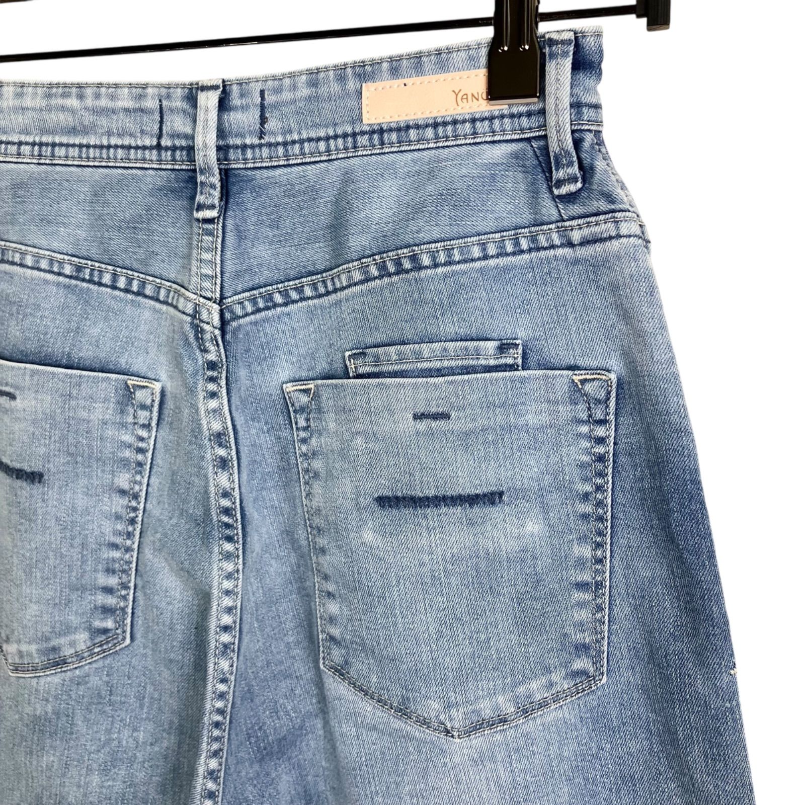 ライトブルー 水色