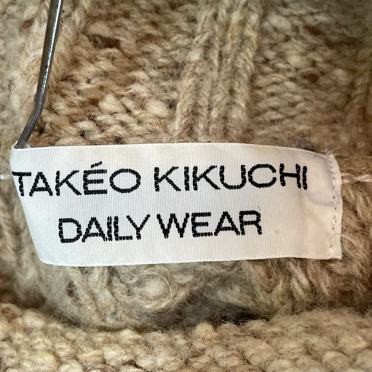 美品】TAKEO KIKUCHI タケオキクチ DAILY WEAR ケーブルニット ウール 
