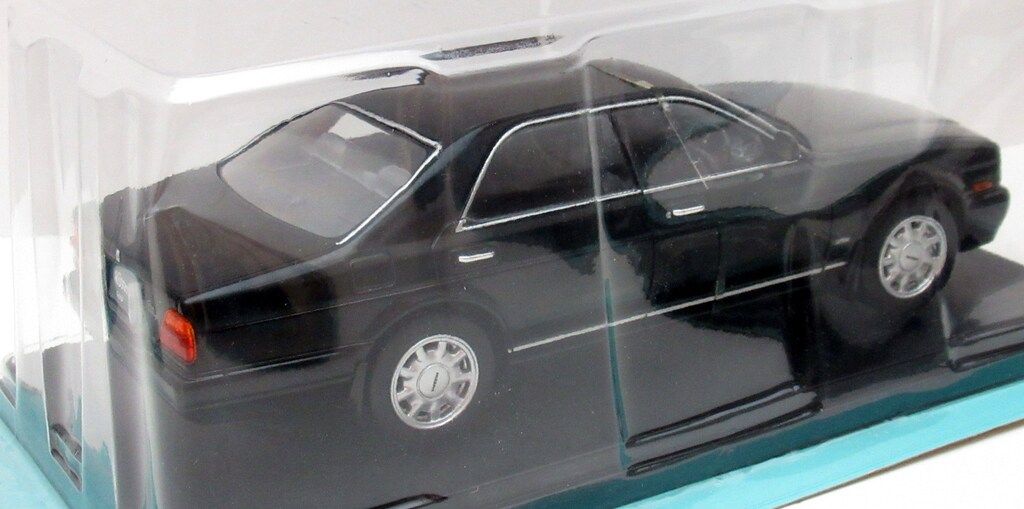 アシェット 1/24国産名車コレクション NISSAN GLORIA GRAN