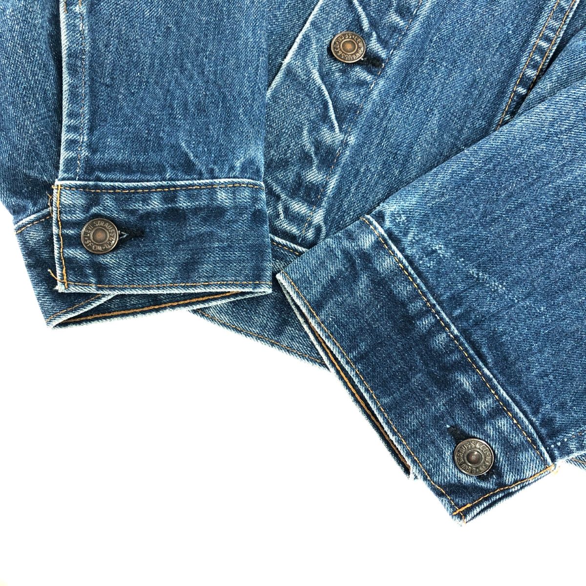 リーバイス70年代デニムジャケット705050217布ケアタグ40くらい 70's LEVI'S 70505-0217 Denim Trucker Jacket サークルRタブ SIZE/40