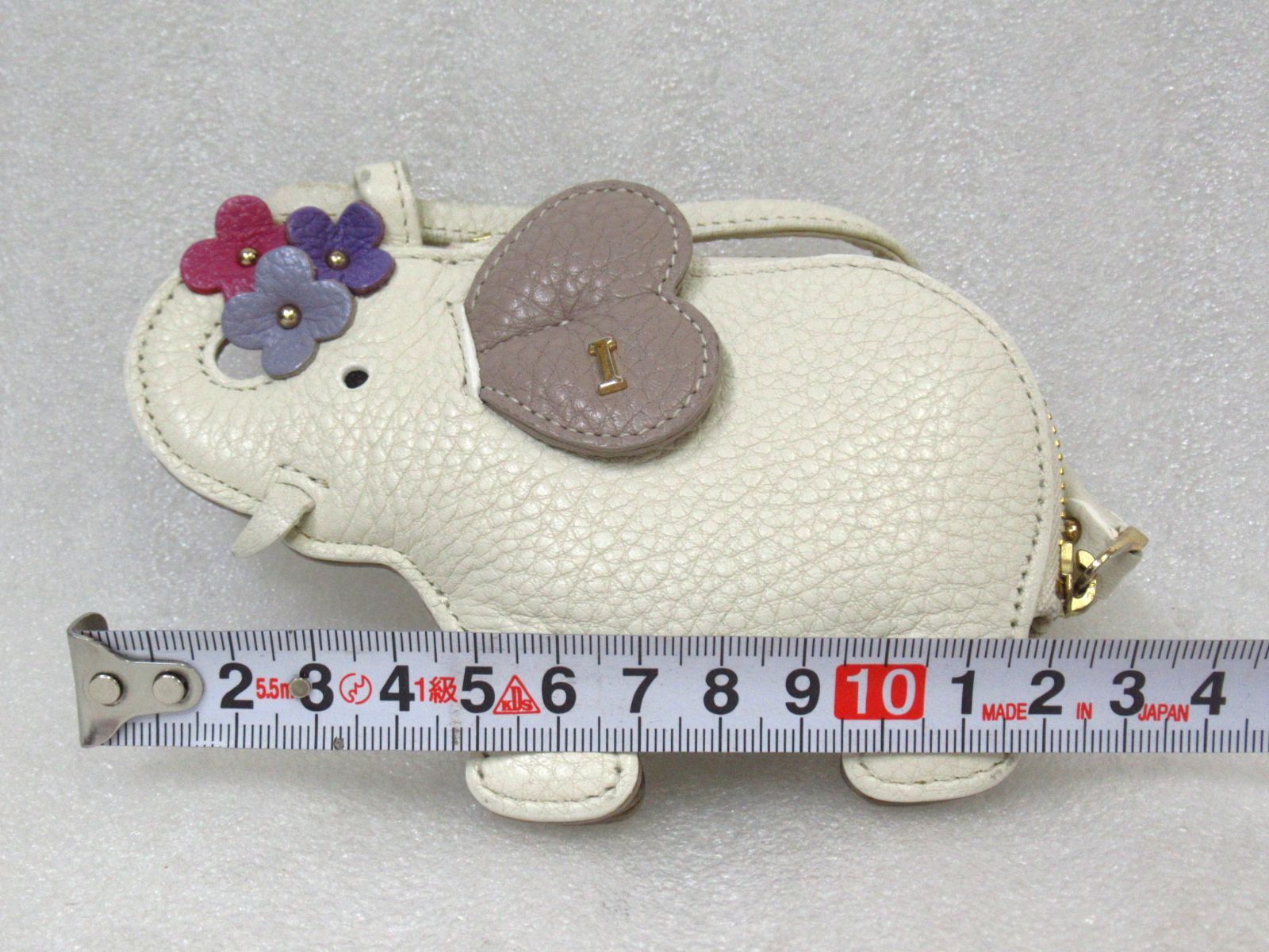 IBIZAイビサ　アニマーダ　牛革　マルチケース象(ゾウ)コインケース アニマーダ 牛革 マルチケース(ゾウ) – イビサ オンラインショップ