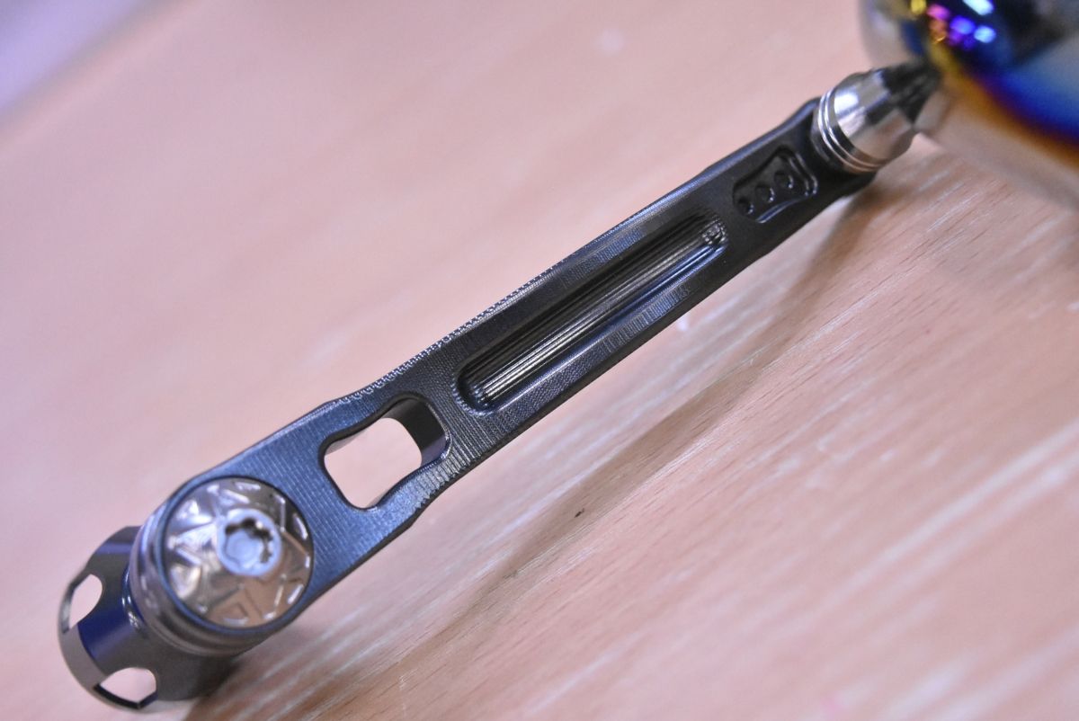 リブレ パワーアーム 88 シマノ 左巻き用 ハンドルノブ PT52 LIVRE