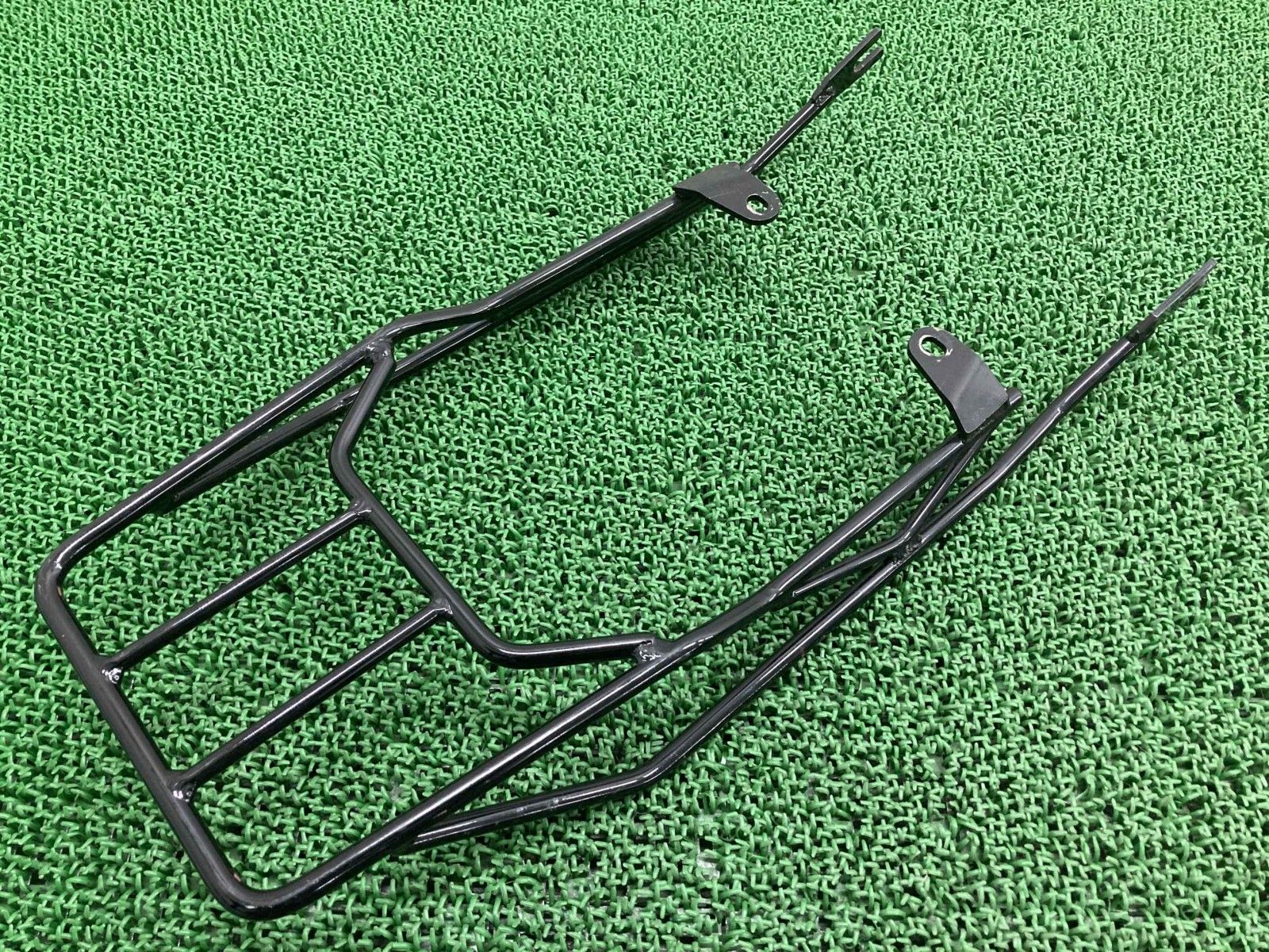 ワールドウォーク製スーパーカブ110 リアキャリア 社外 バイク 部品 JA44 リアラック 荷台 曲がり無し 品薄 品 uS