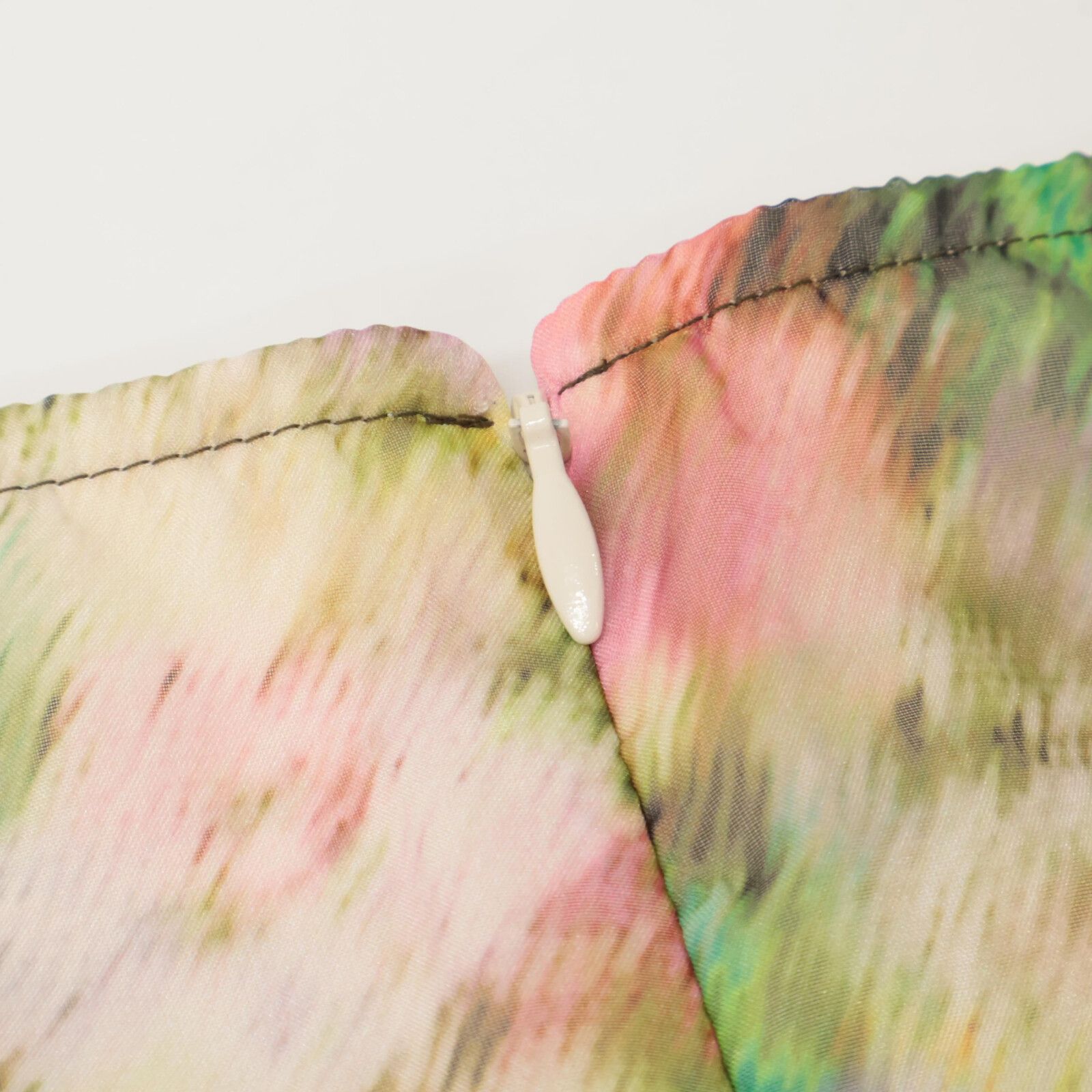 Audie a Muses オーディアミューズ ﾏﾙﾁｶﾗｰ 83015-512 総柄ﾜﾝﾋﾟｰｽ 38 