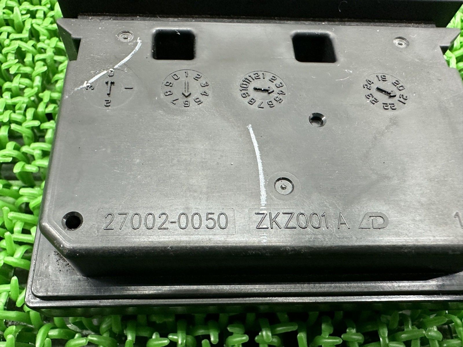 ZX-25R コントロールリレー 27002-0050 カワサキ 純正 バイク 部品