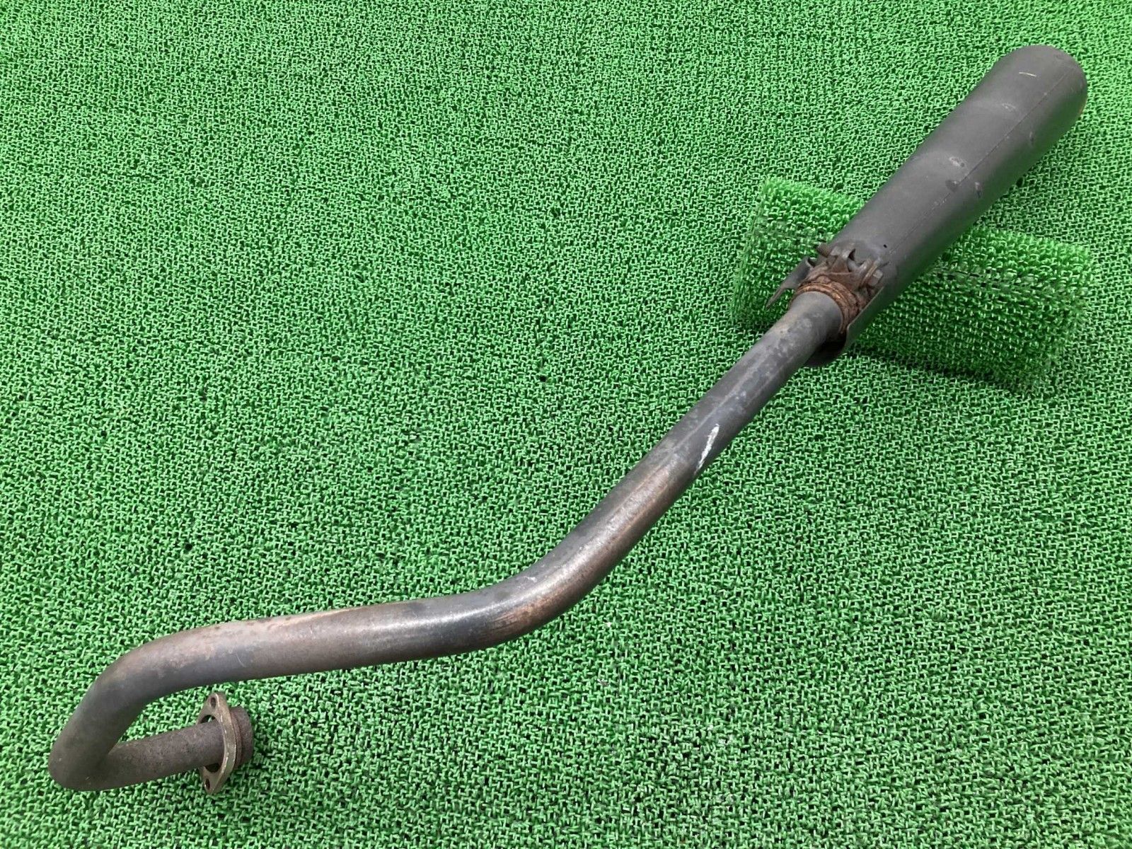 SUZUKIグラストラッカー 純正中古マフラー　26G5 Yahoo!オークション -「グラストラッカー マフラー 純正」の落札相場