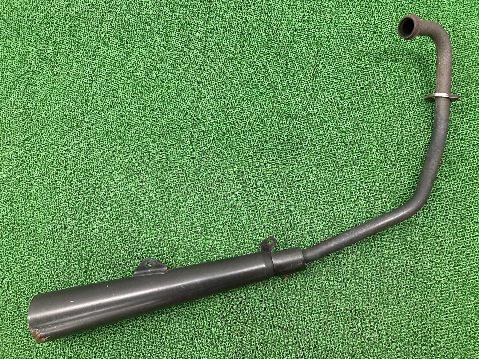 SUZUKIグラストラッカー 純正中古マフラー　26G5 グラストラッカー マフラー 26G5 スズキ 純正 中古 バイク 部品 NJ4BA