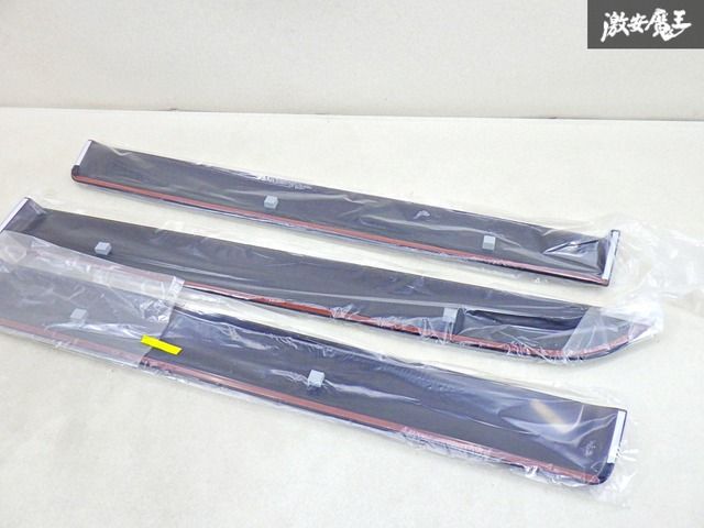スズキ純正部品 99120-53U01 新品未使用！】スズキ 純正 アルト ラパン HE22S ドアバイザー