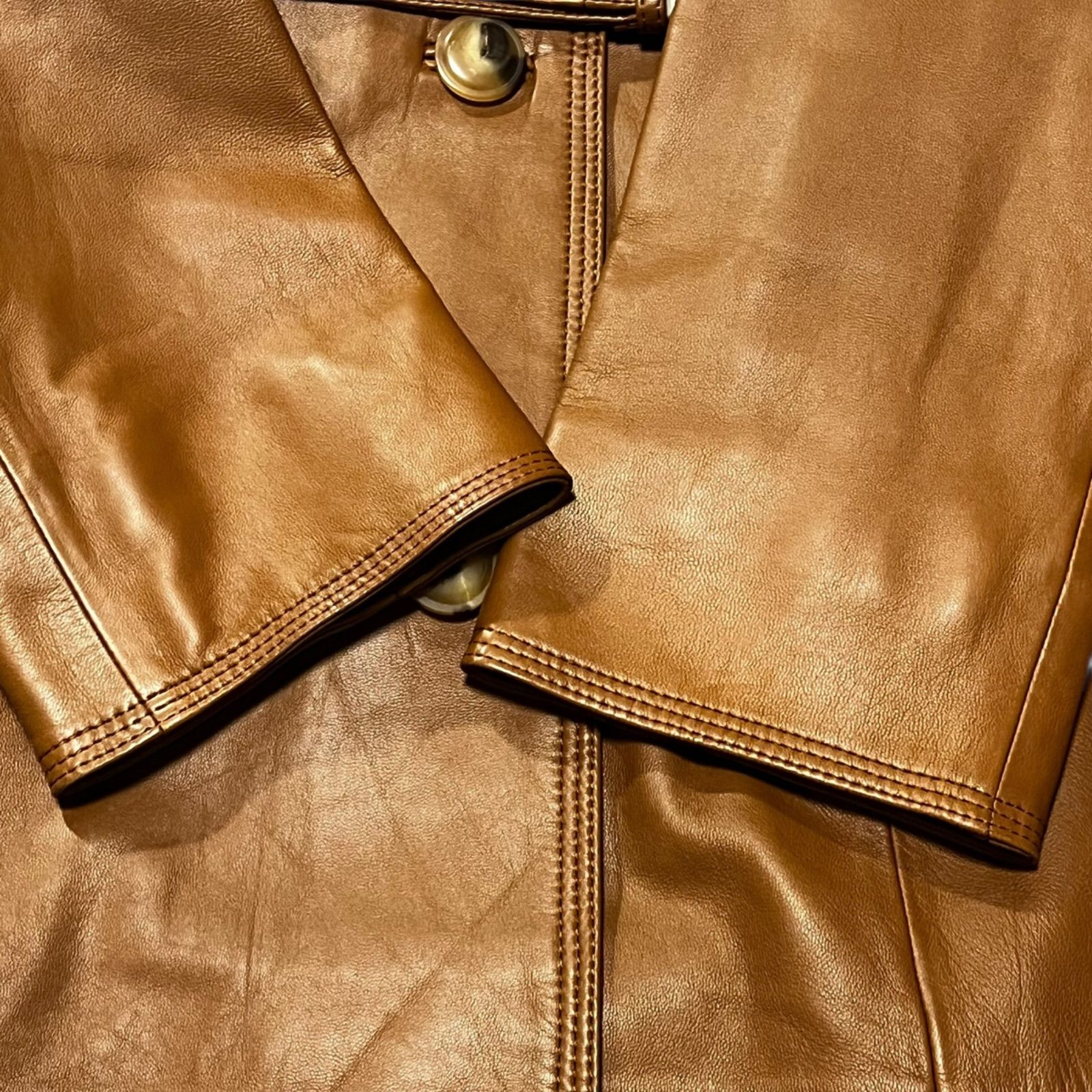 未使用級 Aquascutum アクアスキュータム レザーコート ベルテッド