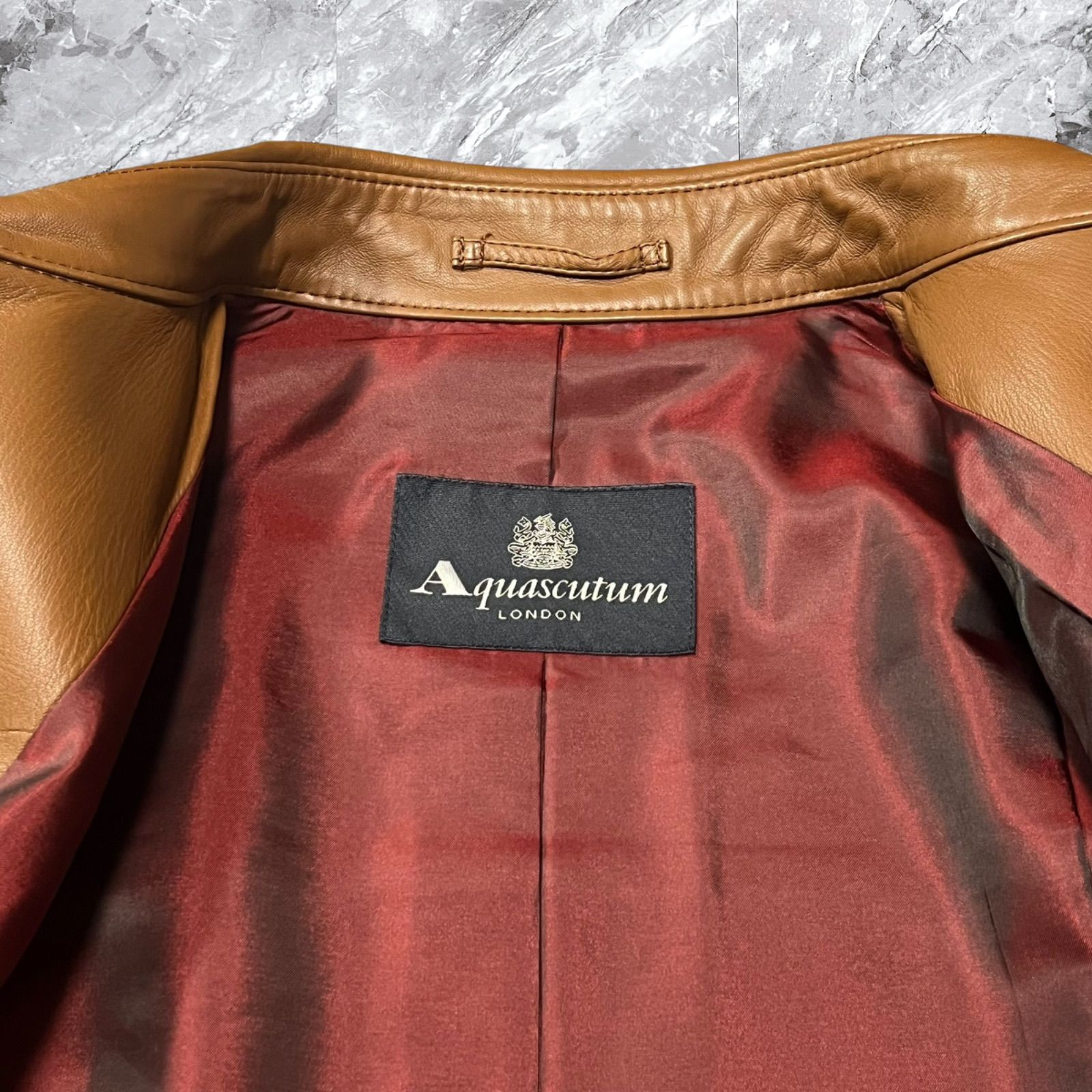 未使用級 Aquascutum アクアスキュータム レザーコート ベルテッド