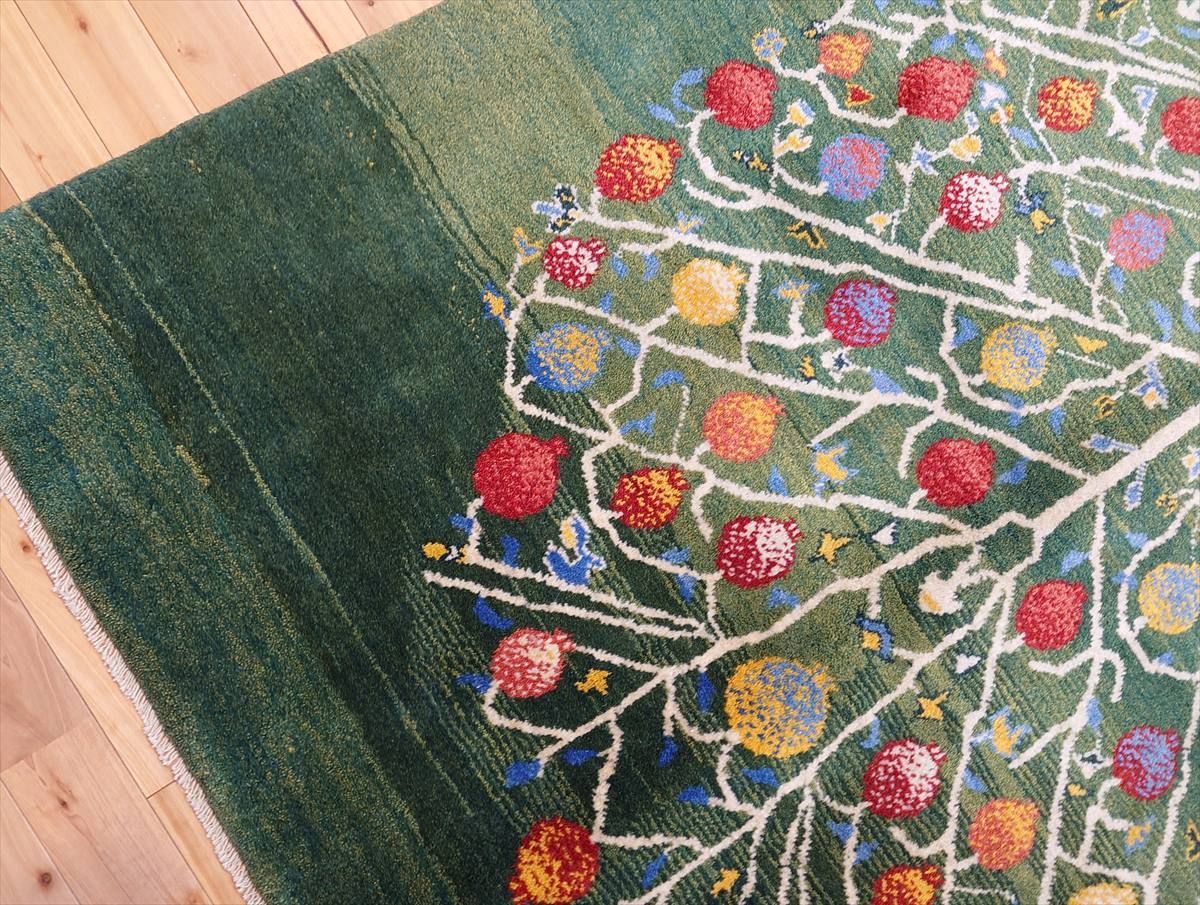 200x155cm ザクロの木