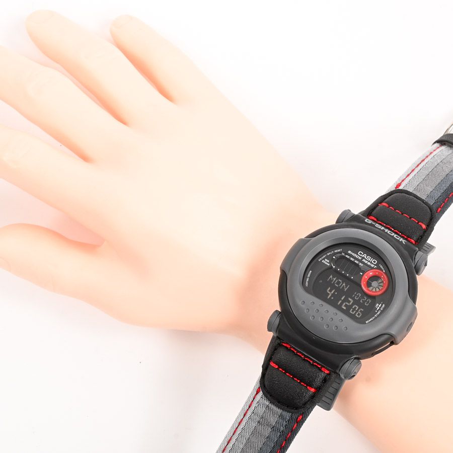 CASIO カシオ 腕時計 G-SHOCK 赤目 ジェイソンモデル G-001B-1JF