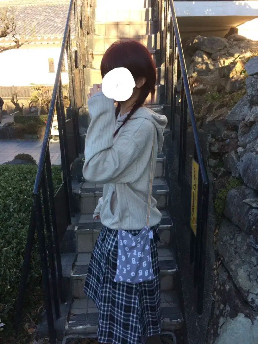 イェイ ベージュ ゴージ WHO Tシャツ レイヤード CHECK スカート ヴィンテージ カモフラメサン