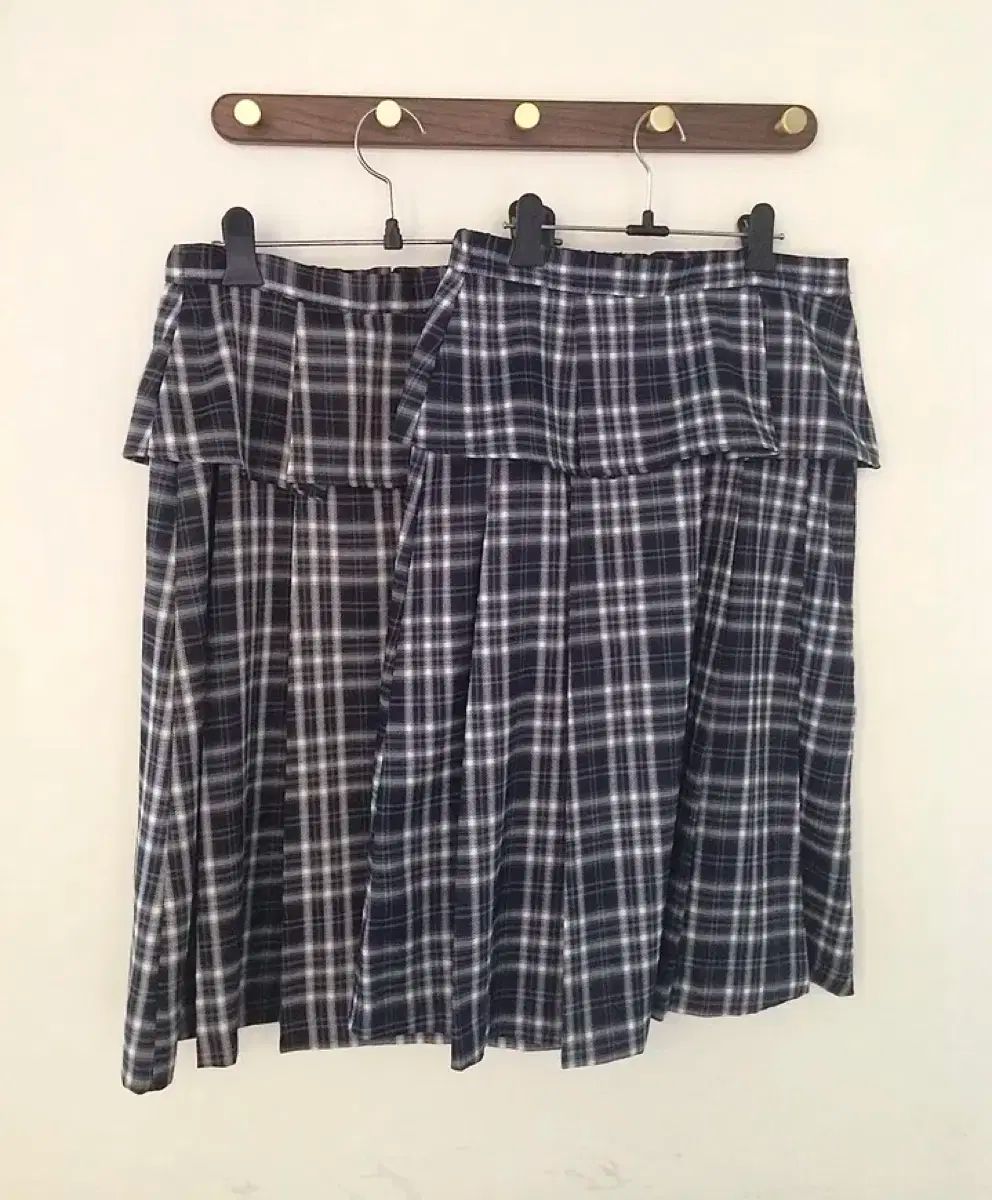 イェイ ベージュ ゴージ WHO Tシャツ レイヤード CHECK スカート ヴィンテージ カモフラメサン GULLKHAN_COM