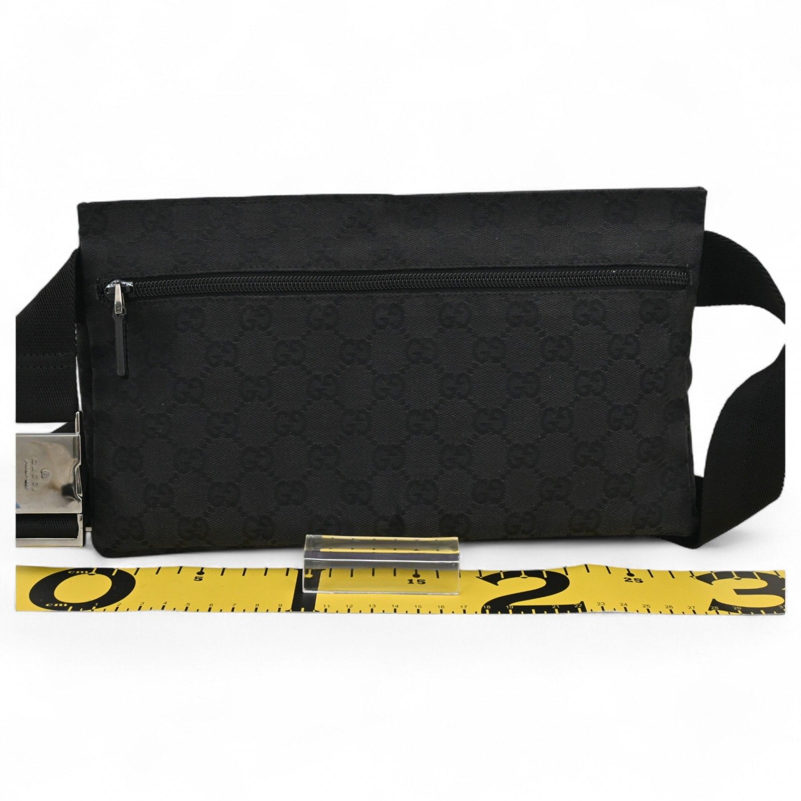 グッチ GGキャンバス ボディバッグ ブラック 黒 Bランク gu7729hh