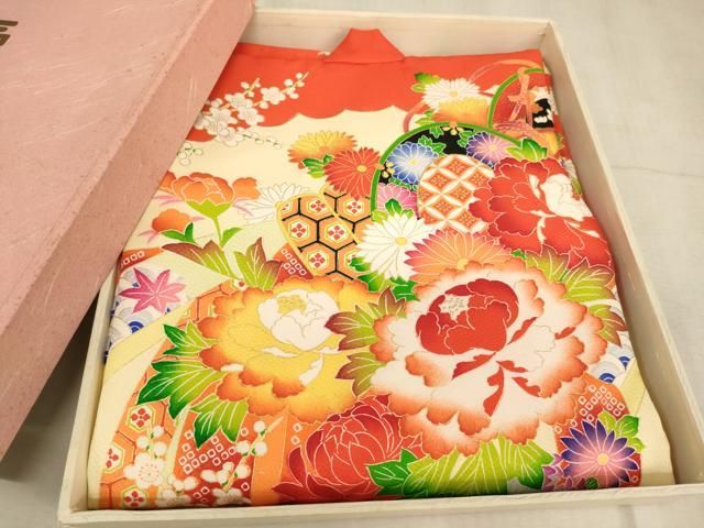 平和屋本店[]お宮参り　女の子　祝着　産着　初着　のしめ　花鼓文　金彩　箱付き　逸品　AAAZ9809ja