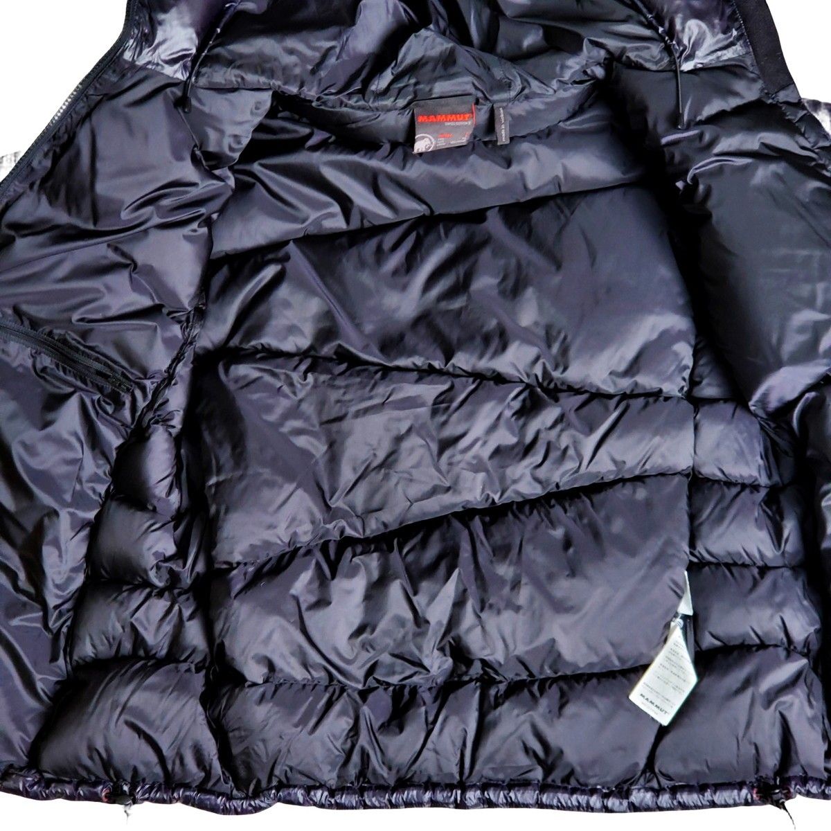 MAMMUT マムート ATLAS HOODED DOWN JACKET アトラスフーデッドダウン 