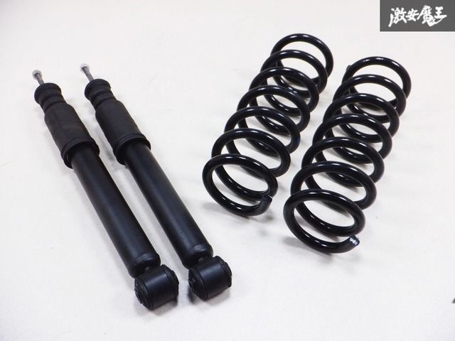 三菱デリカD5(CV1W)純正ショックアブソーバー(新車取り外し品) 2025年