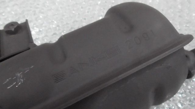 マフラー 1761616393