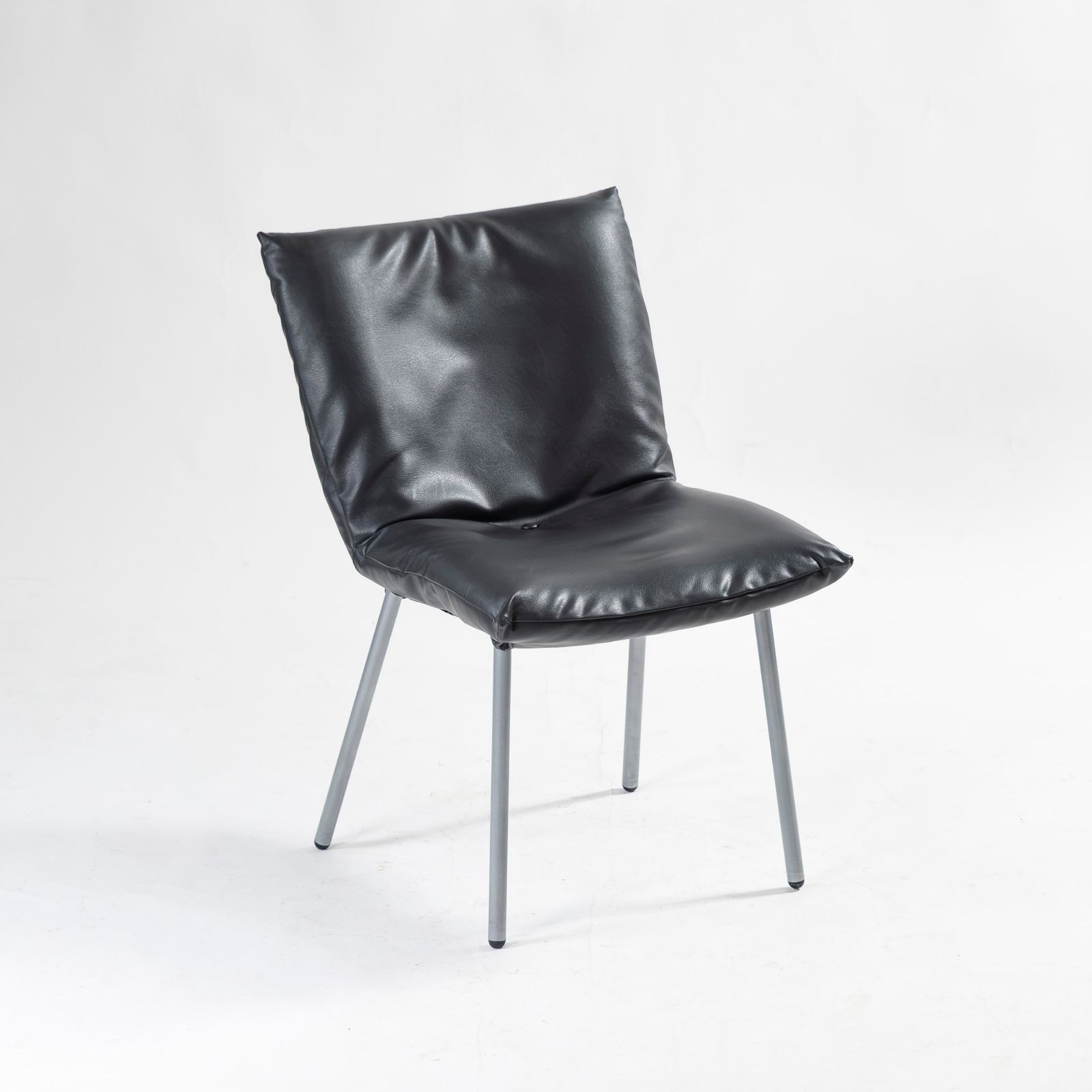 【はんはん】リーンロゼ　ligne roset レザーチェア ロゼカラン | チェア | 取扱製品 | ligne roset | リーン・ロゼ公式サイト