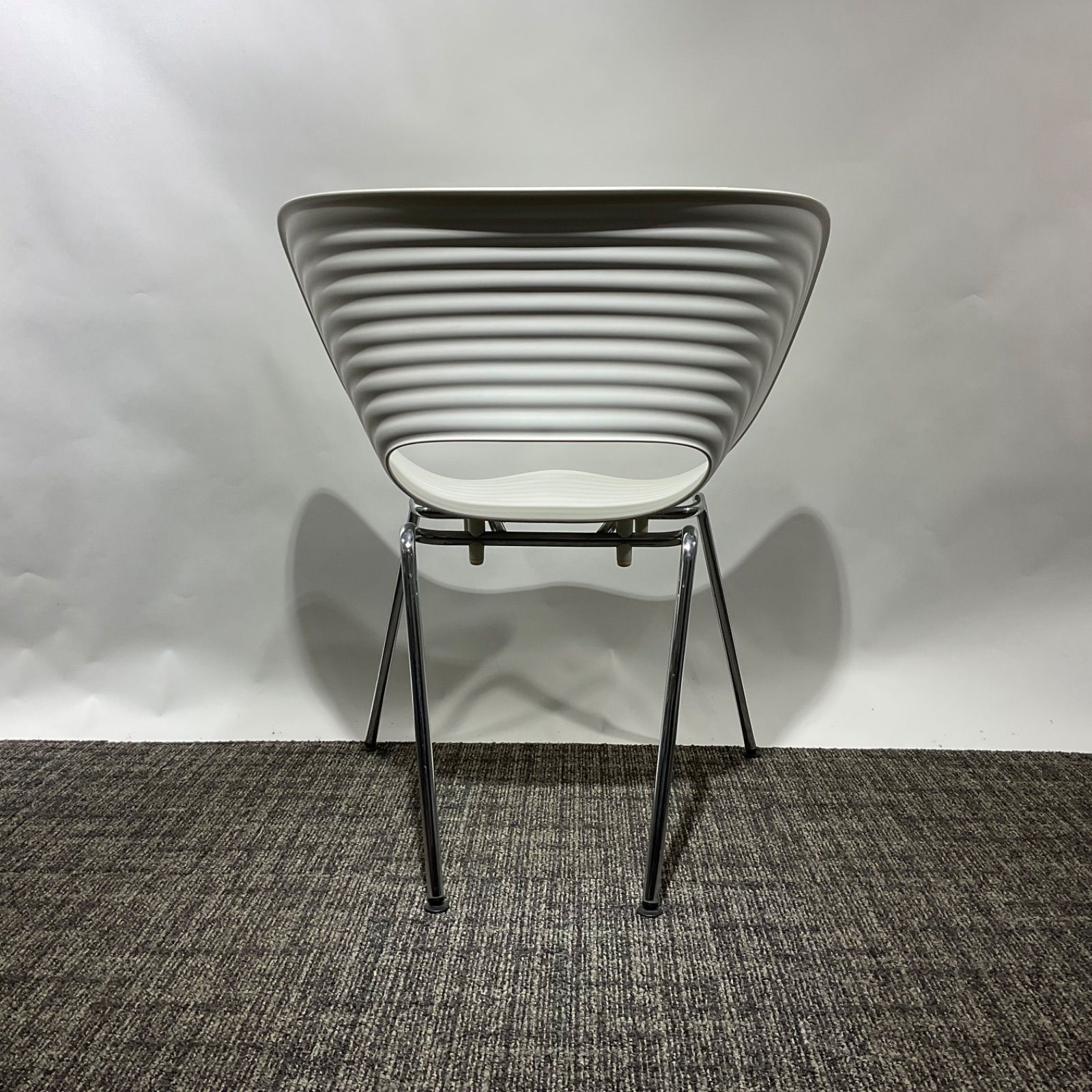 Vitra ヴィトラ Tom Vac トムバックチェア 清掃済み!! 傷あり MARWIL-DEMENAGEMENTS_CH