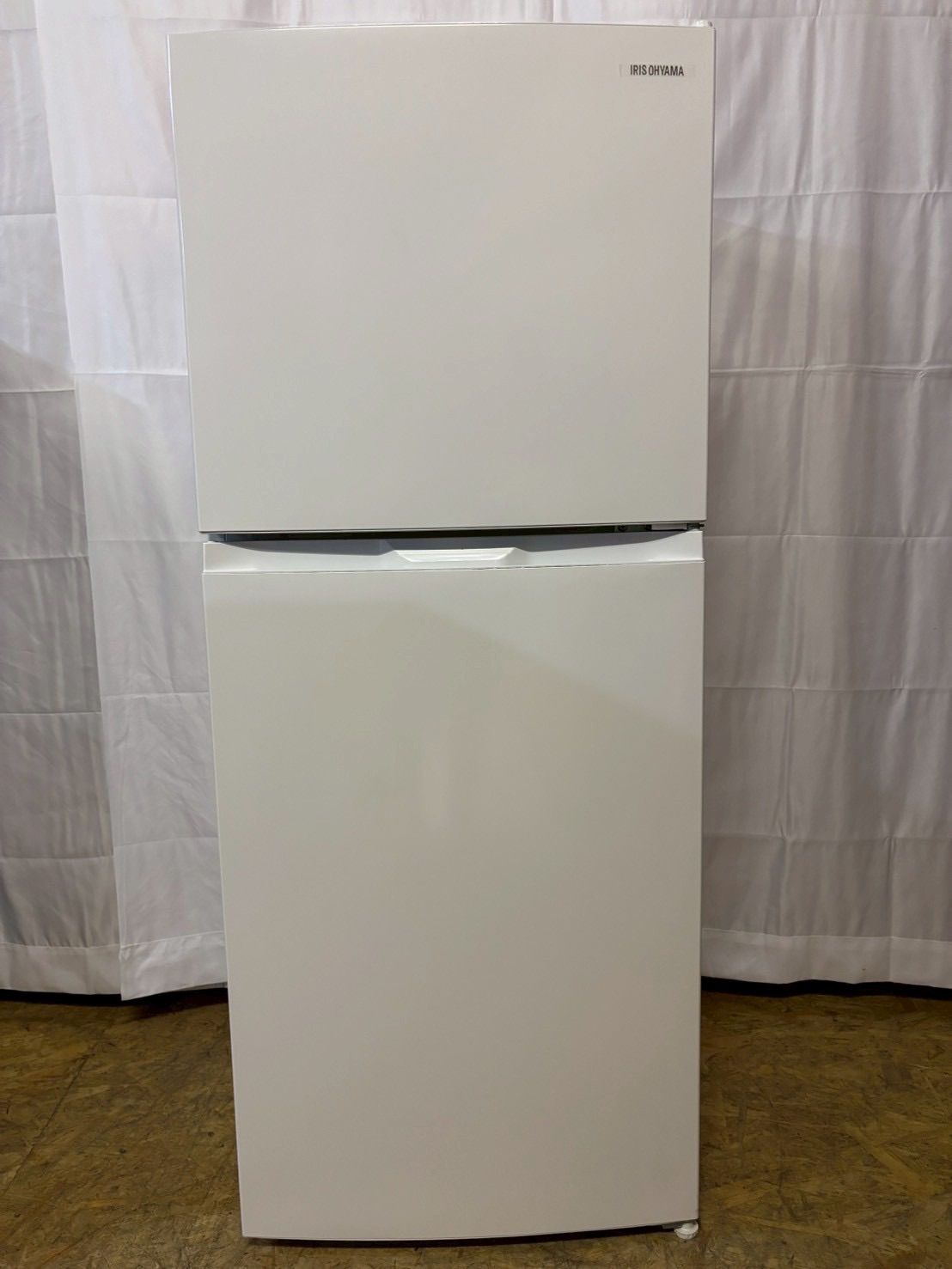 極美品】アイリスオーヤマ 2ドア冷蔵庫 IRSN-18A 2025年製182L - メルカリ