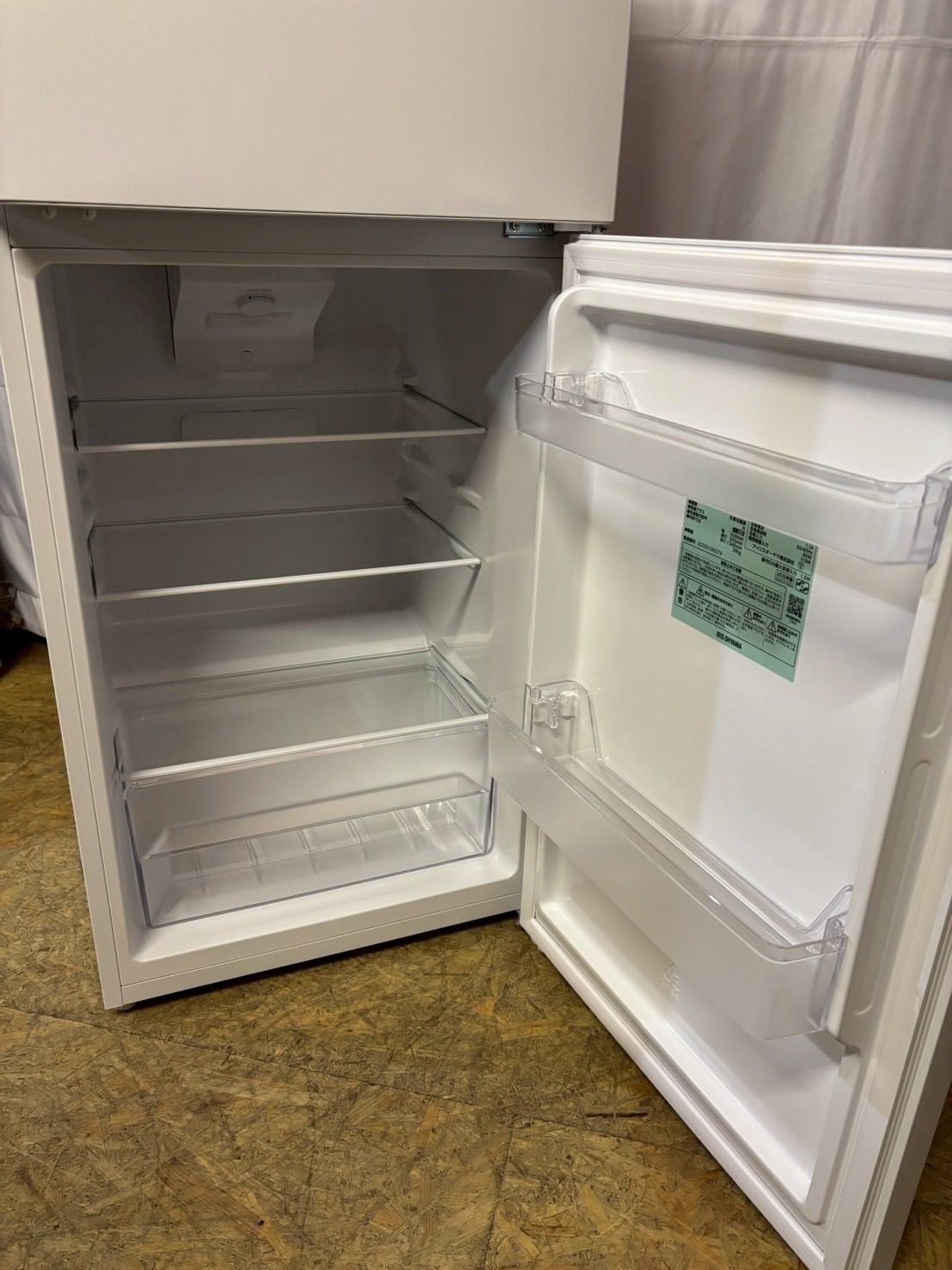 極美品】アイリスオーヤマ 2ドア冷蔵庫 IRSN-18A 2025年製182L - メルカリ