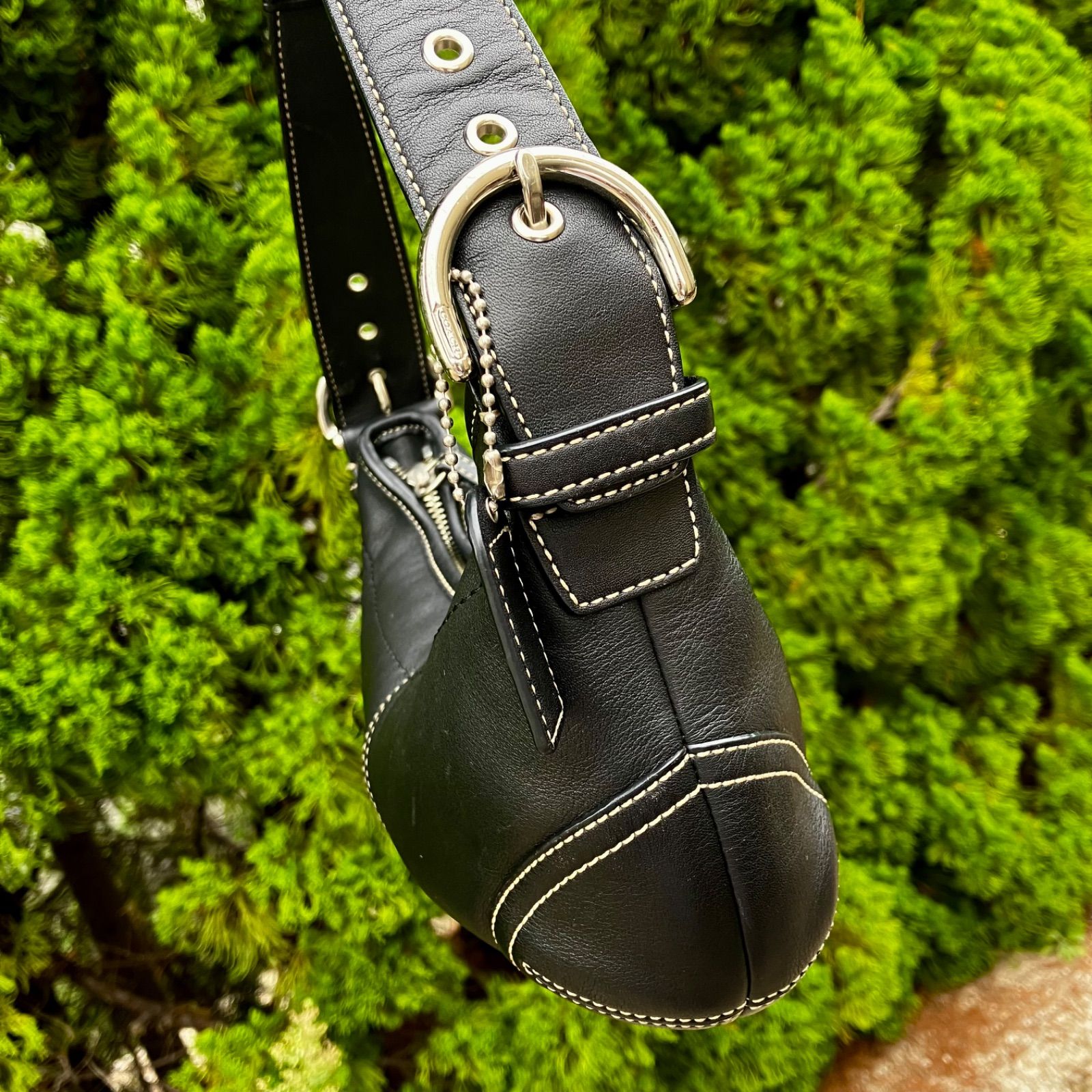 Coach y2k Vintage Soho Black Leather Mini Hobo Bag - メルカリ