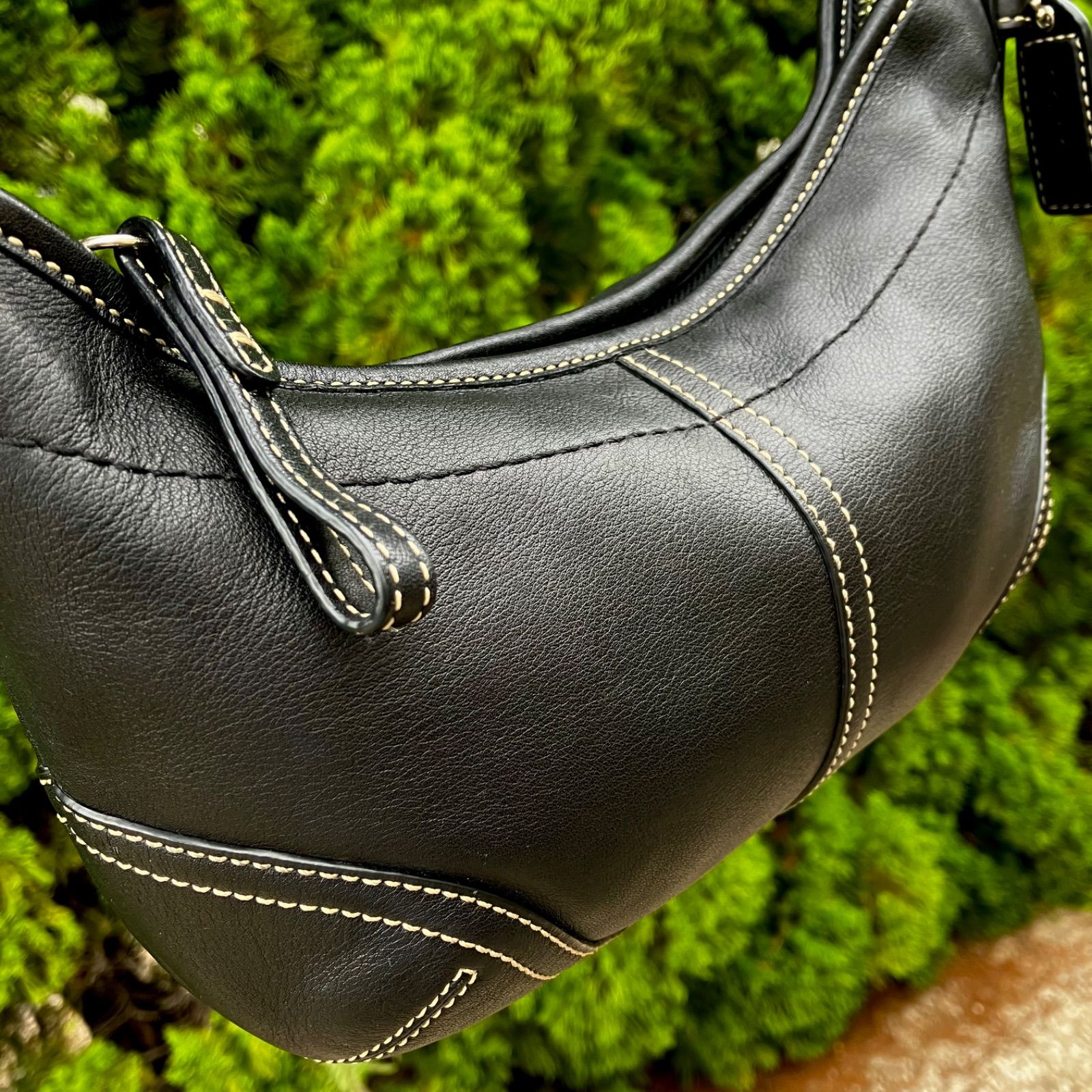 Coach y2k Vintage Soho Black Leather Mini Hobo Bag - メルカリ