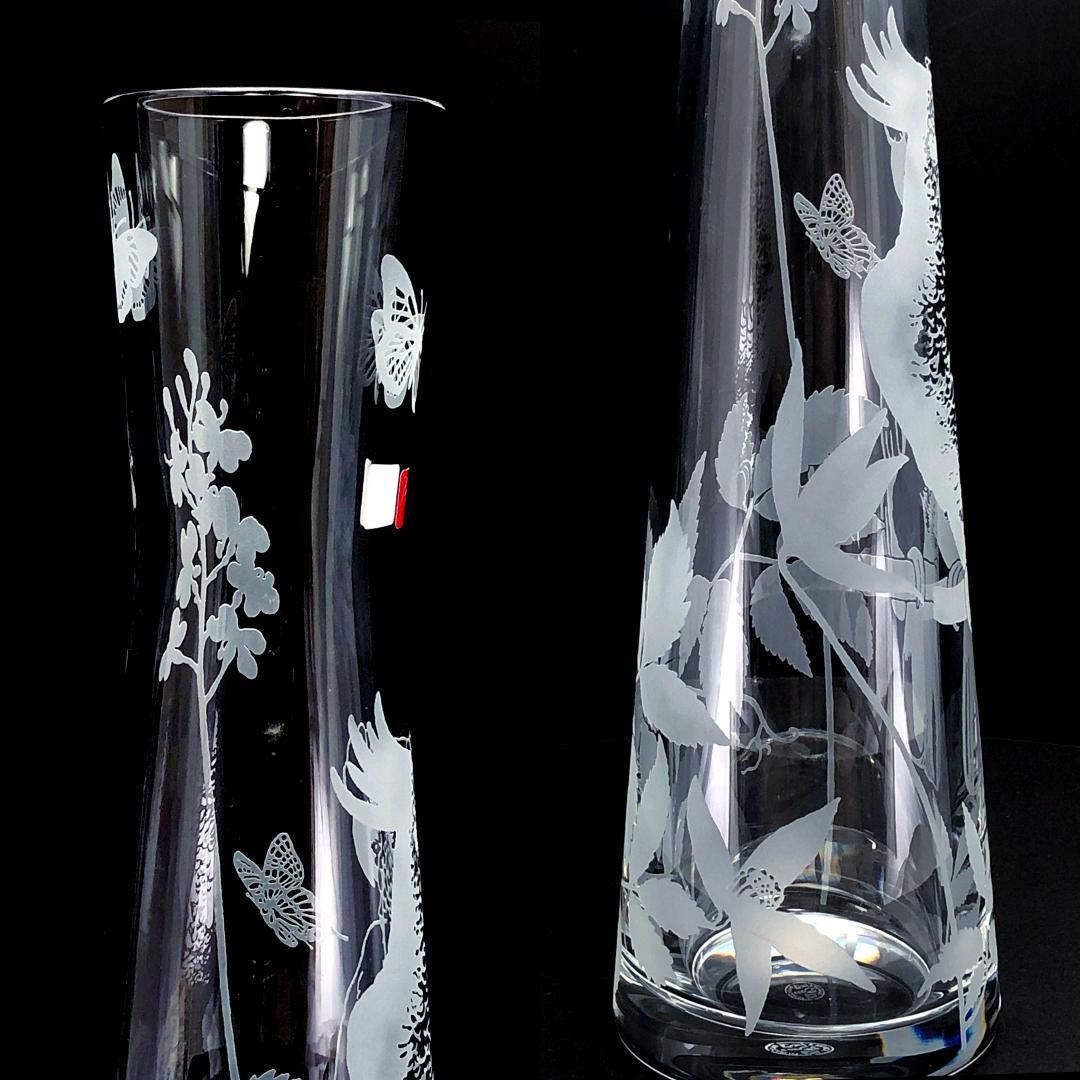 【希少】バカラ／ポエティックガーデン オウム＆蝶柄 フワラーベース／BC492 希少】Baccarat バカラ／ポエティックガーデン オウム＆蝶柄 フワラー