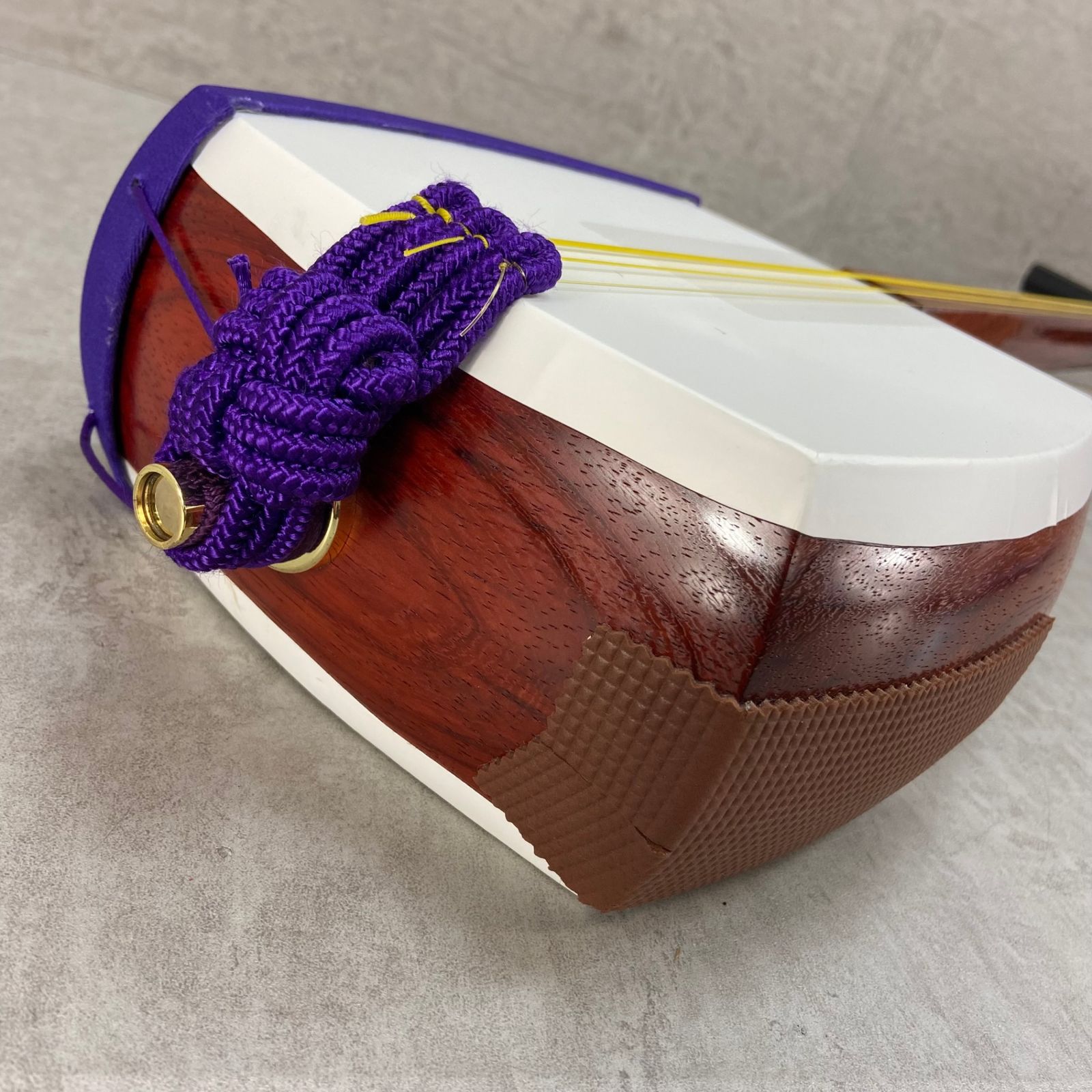 日本和楽器製造 津軽三味線 太棹 花林 人工皮 正寸 東触り 胴袋 撥 駒