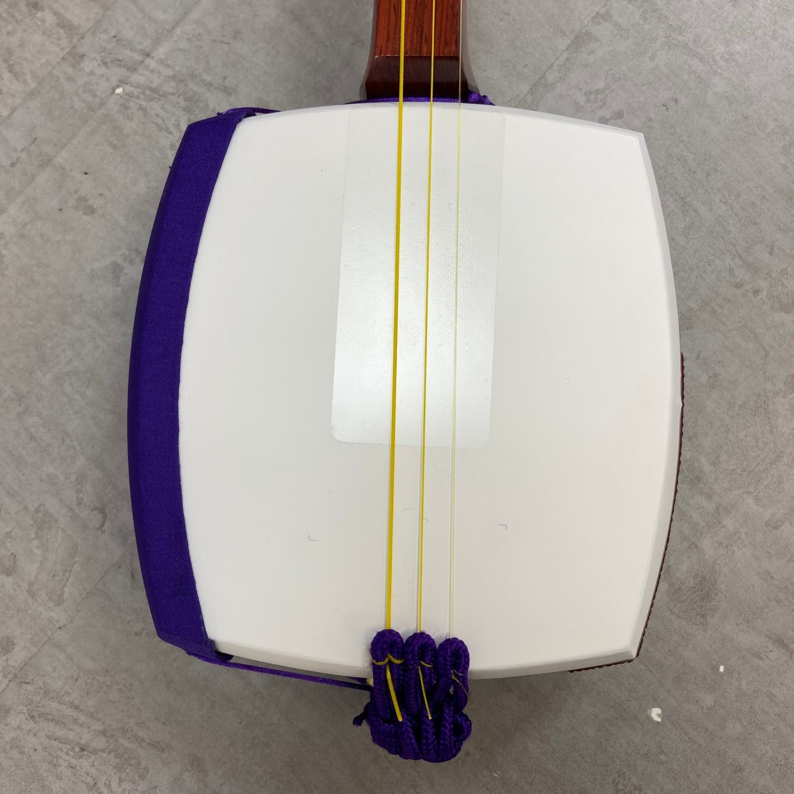 日本和楽器製造 津軽三味線 太棹 花林 人工皮 正寸 東触り 胴袋 撥 駒