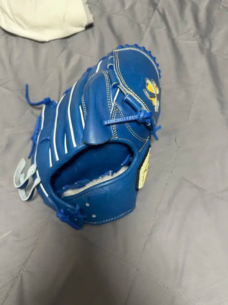 楽天 イーグルス 銀次選手 #33 NPB 直筆サインキャップ 球団ホログラム