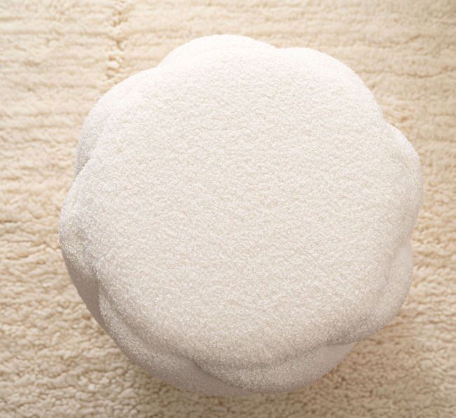 良い ツイストフォルムデザイン スツール高さ40cm 椅子 オットマン