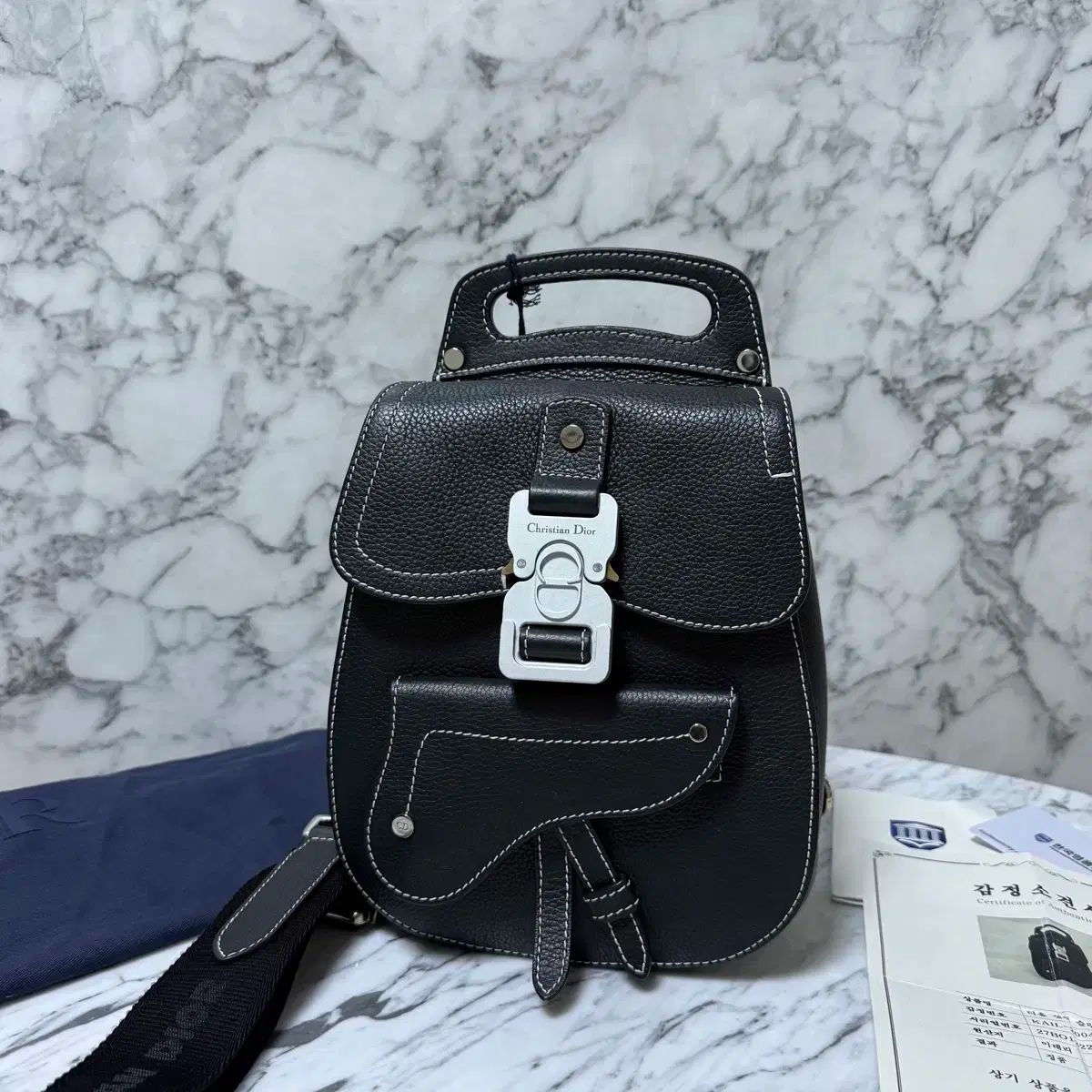 ディオール CD ロゴ グレイン スリングバック クロスバック メッセンジャーバッグ
