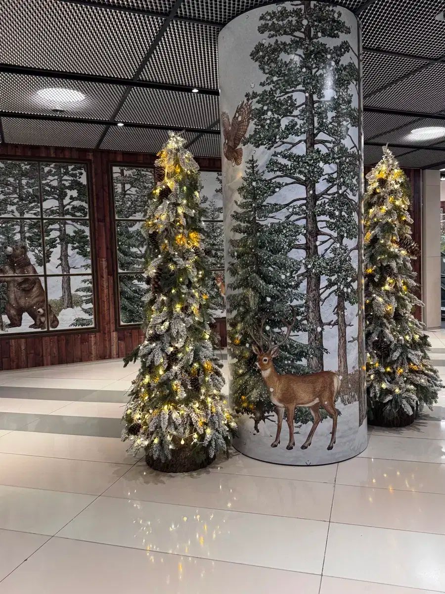 新品タグ付 定価49，000円＋税★イトキン製 フランコフェラーロ 刺繍が素敵なパーカー ジャケット サイズ２ 黒 フード外すとジャケットに１ | [FRANCO FERRARO] [フランコフェラーロ] トートバッグ 差し色