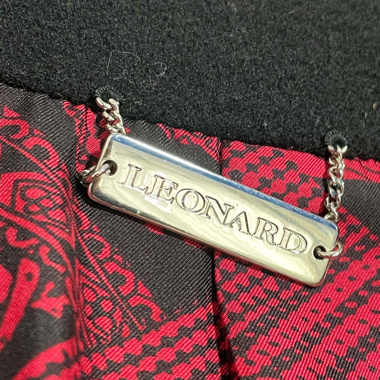 ブラック ペイズリー